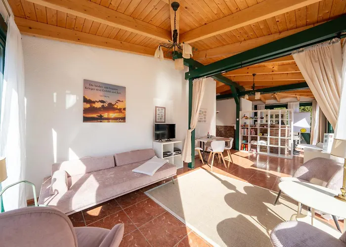 Am Trift 아파트 *