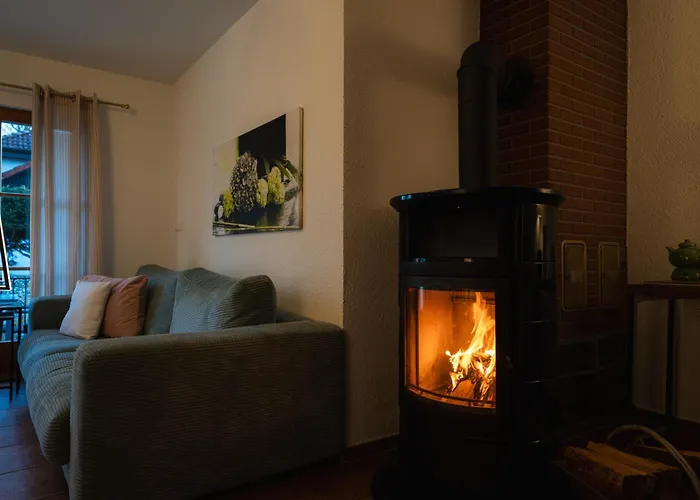 Am Trift 아파트 바트 자로