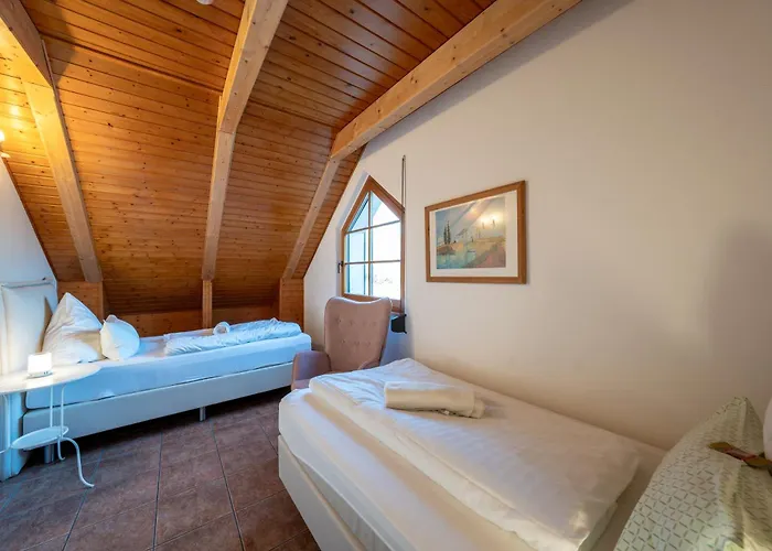 Am Trift 아파트 바트 자로